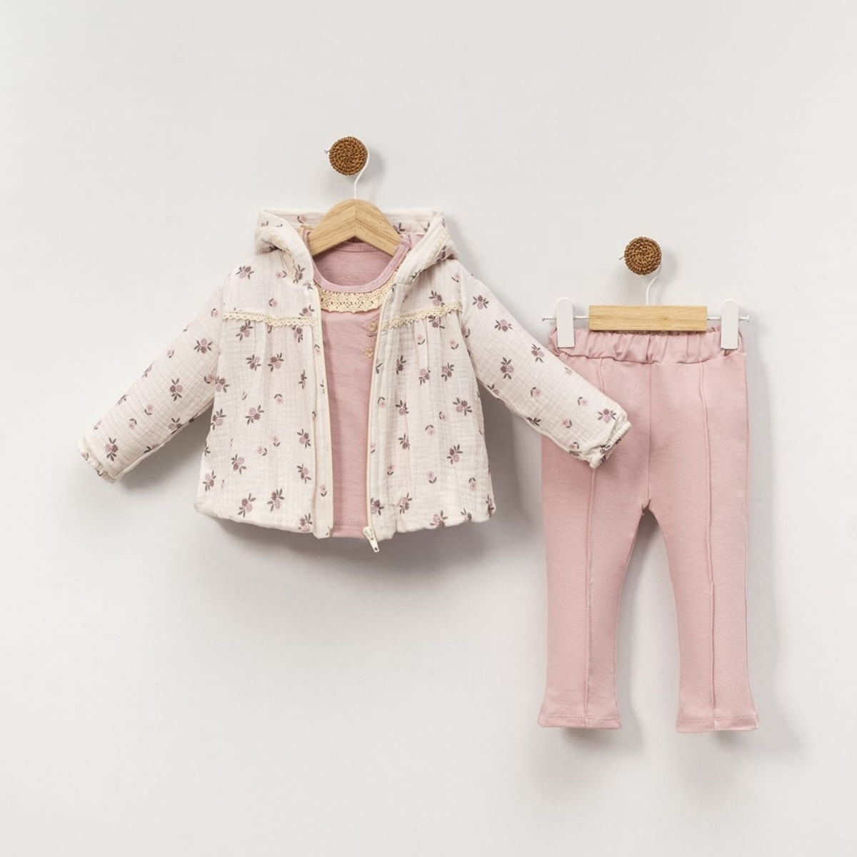 BEBLY KİDS 2528-KIZ 9/18 AY ÇİÇEK DESENLİ CEKETLİ 3 LÜ TAKIIM