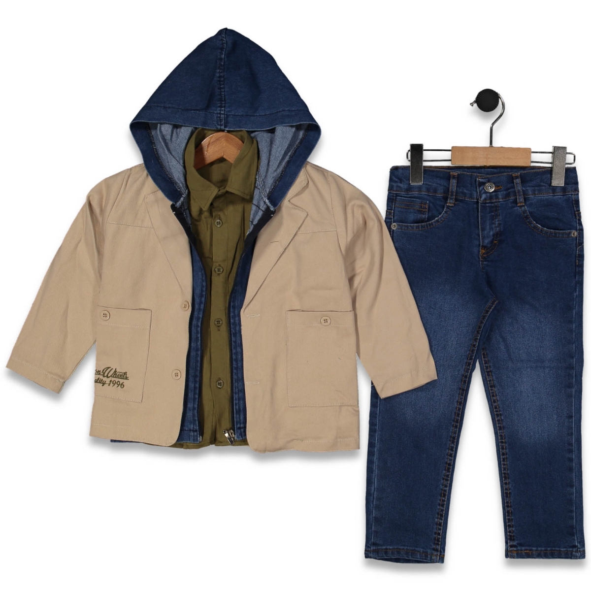 ERKEK 1/4 YAŞ QALİTY 1996 NAK MEVSİMLİK 4 LÜ TAKIM