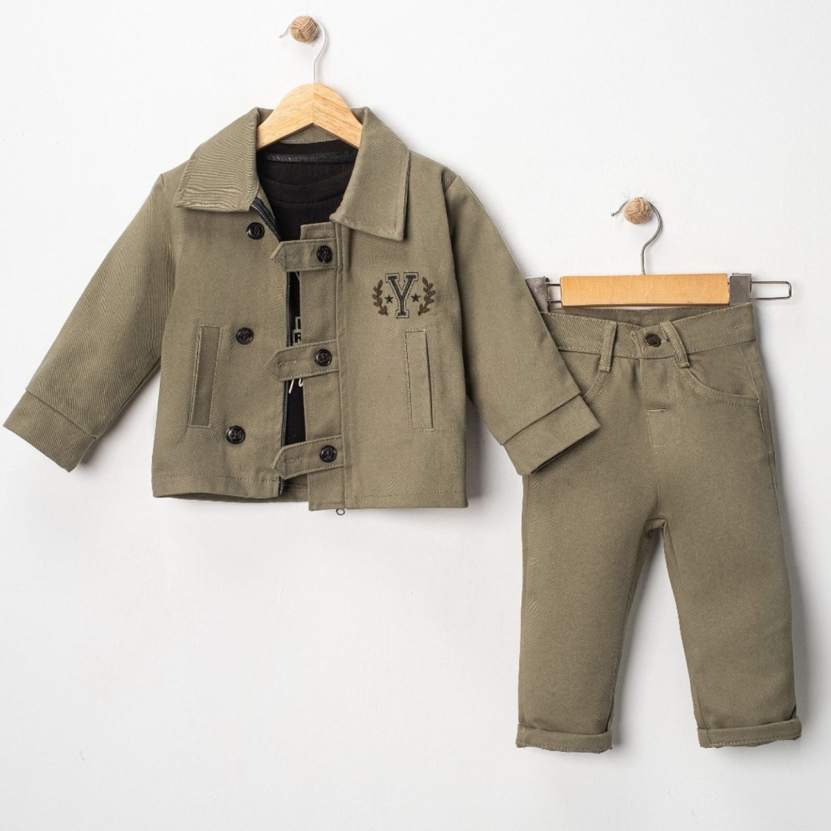 ERKEK 1/4 YAŞ Y NAKIŞ MONTLU TAKIM