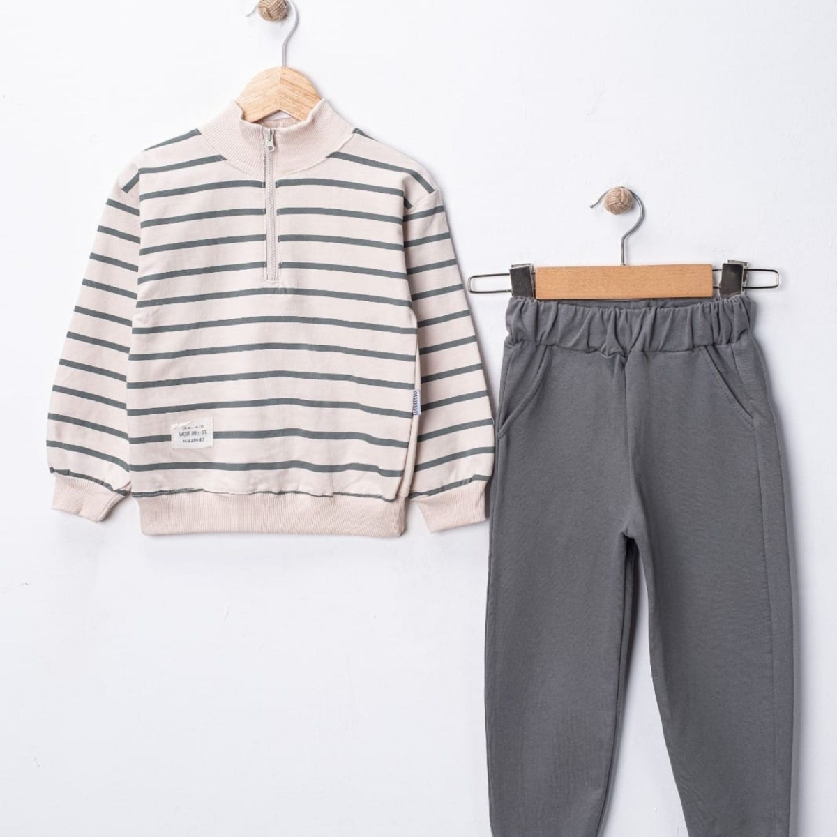 ERKEK 2/5 YAŞ BALIKÇI YAKA ÇİZGİLİ FERMUARLI TAKIM