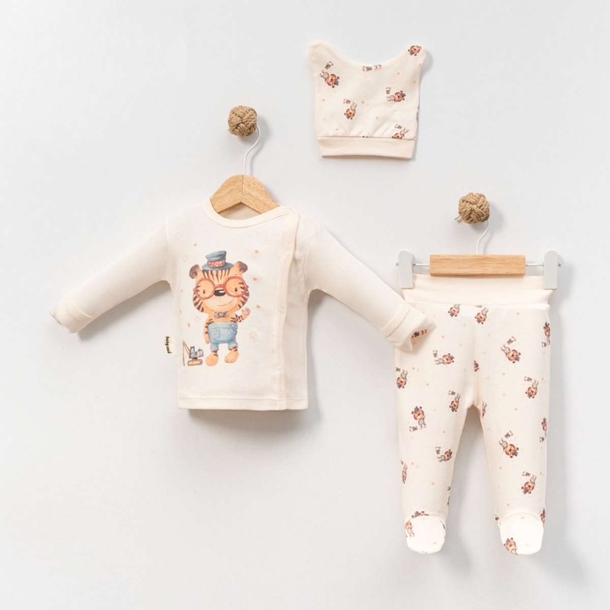 ERKEK 3/3 AY ŞAPKALI ASLAN 3 LÜ ZIBIN TAKIM