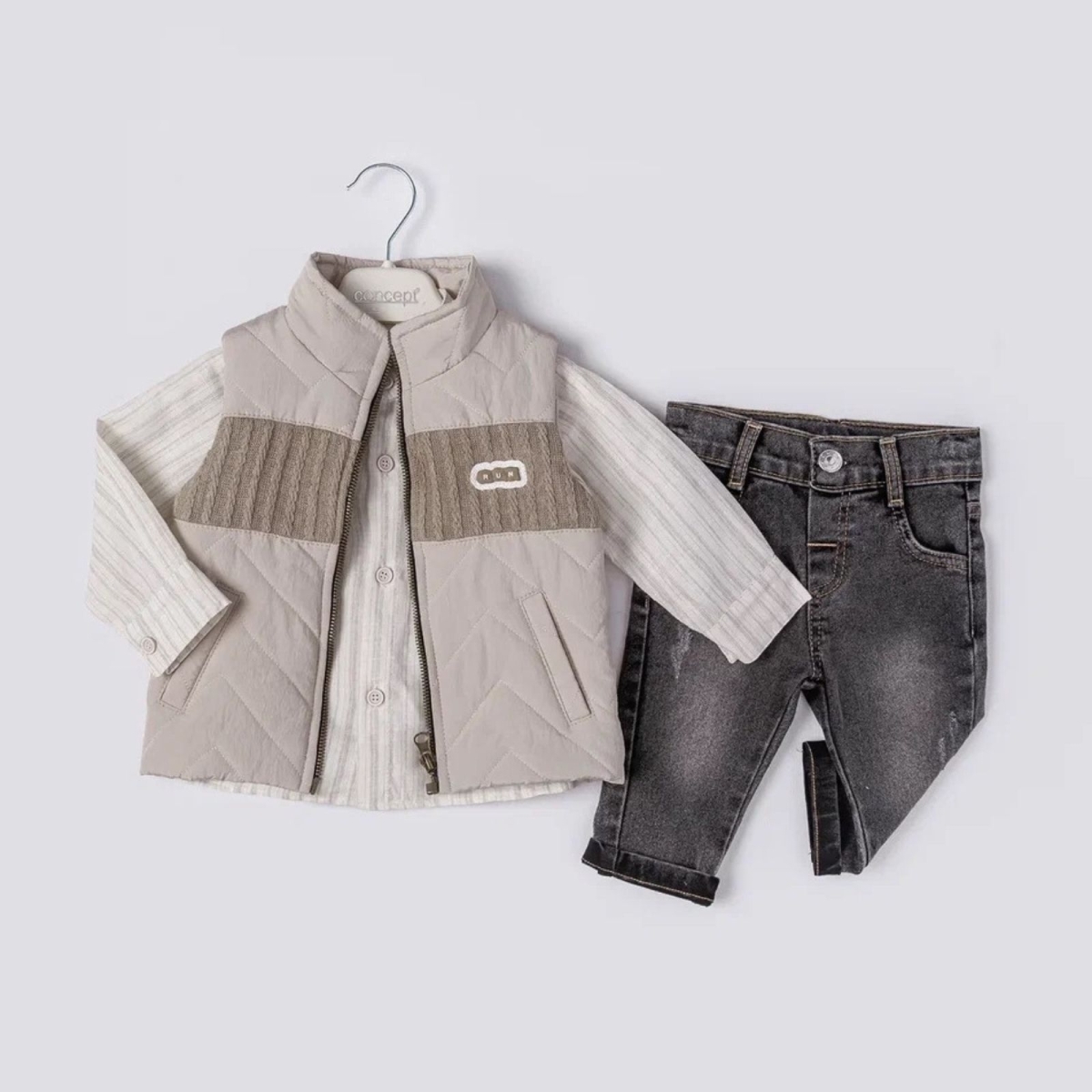 ERKEK 6/18 AY ORTASI TRİKOLU 3 LÜ YELEKLİ TAKIM