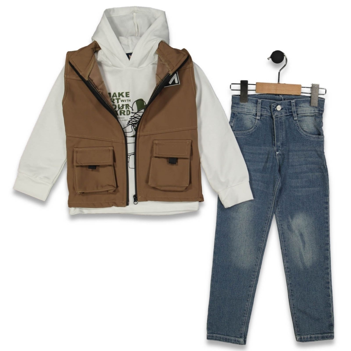 ERKEK 6/9 YAŞ KAYKAYLI  ÜÇLÜ TAKIM