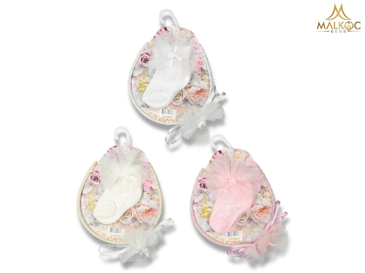 KIZ 0/6 AY 12 Lİ ÇORAP VE TAÇ