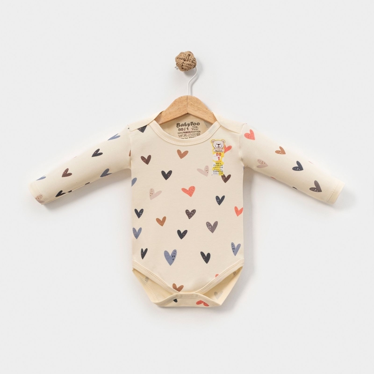 KIZ 12 Ay,18 Ay,24 Ay,3 Yaş DİJİTAL KALP DESENLİ B