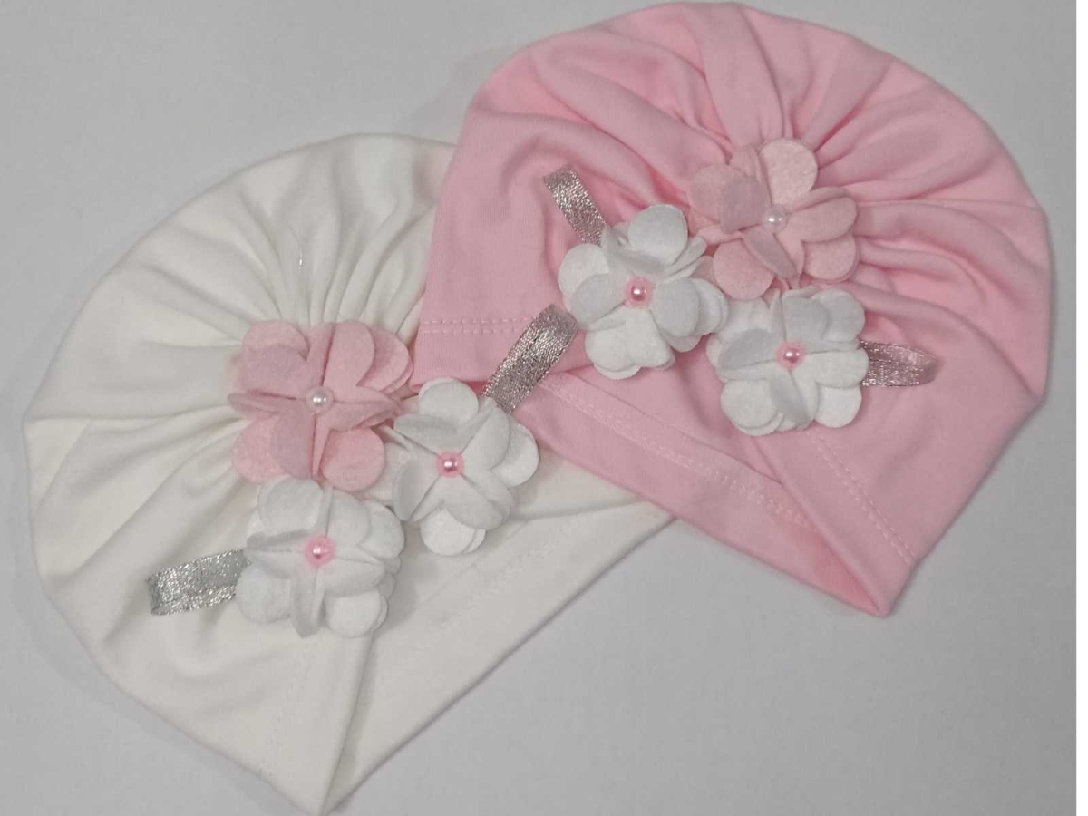 KIZ 1/6 AY 3 ÇİÇEKLİ BONE