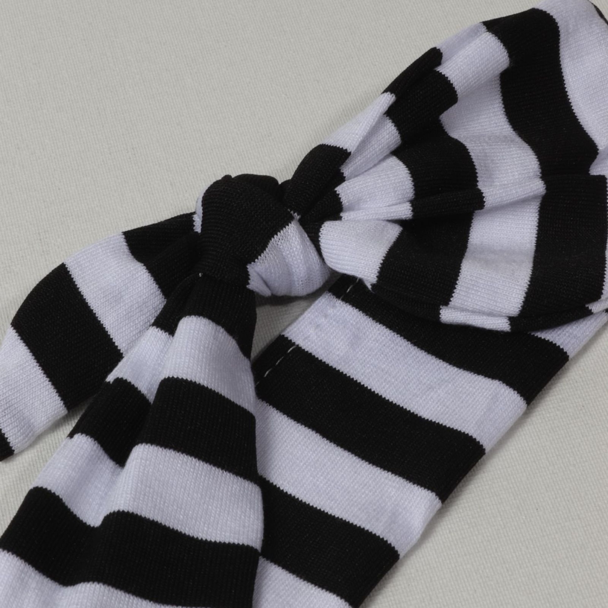 KIZ 2/2 YAŞ SAÇ BANDI