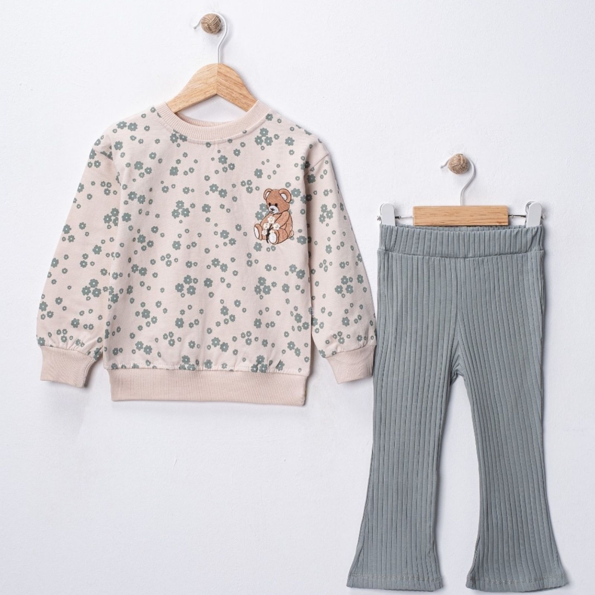 KIZ 2/5 YAŞ AYICIK NAKIŞLI BASKILI TAKIM