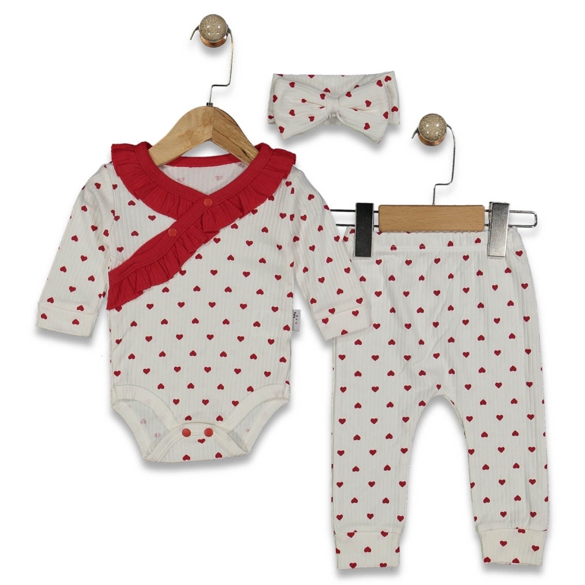 KIZ 3/12 AY KÜÇÜK KALP BASKILI BADİLİ TAKIM