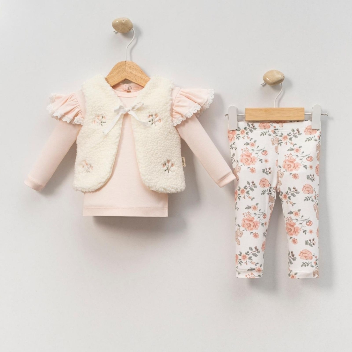 KIZ 3/12 AY PELUŞ YELEKLİ 3LÜ TAKIM