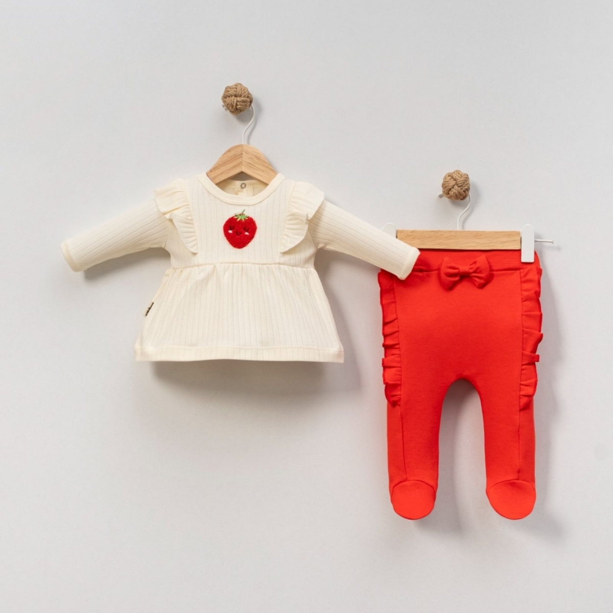 KIZ 3/3 AY FIRFIRLI ÇİLEK ZIBIN TAKIM