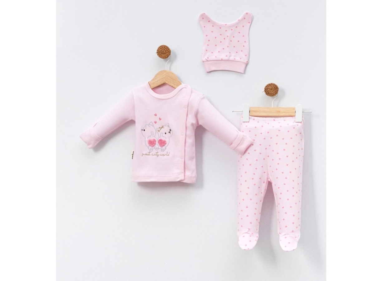 KIZ 3/3 AY KALPLİ KEDİ