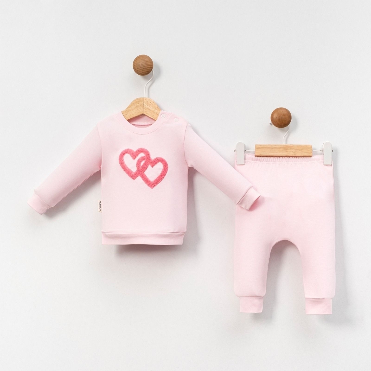 KIZ 3/6 AY SUZİNE KALP NAKIŞLI TAKIM