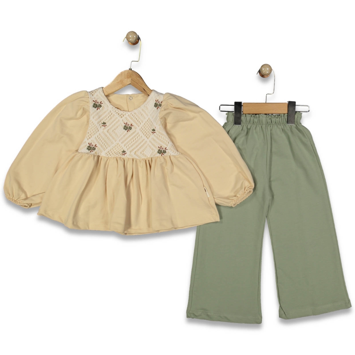 KIZ 3/6 YAŞ DANTEL YAKALI ÇİÇEKLİ GÖVDE ROBALI İKİ