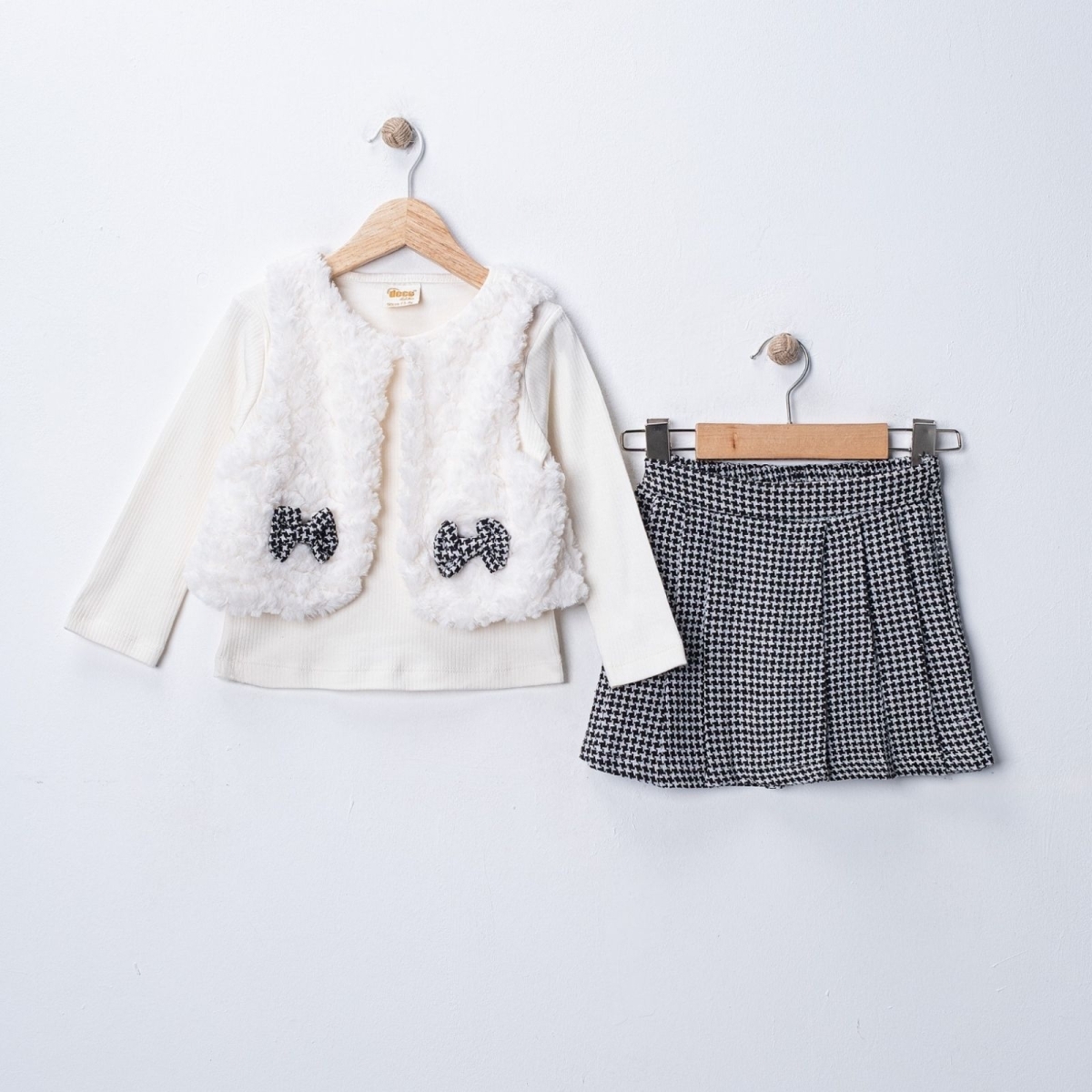 KIZ 3/6 YAŞ FİYONKLU YELEKLİ 3 LÜ TAKIM