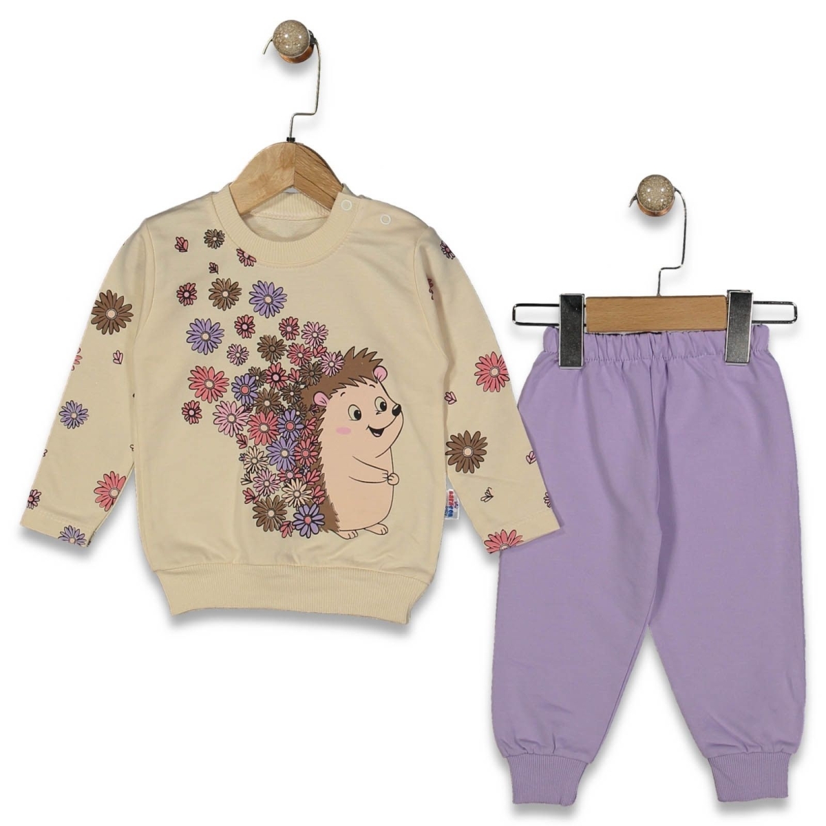 KIZ 6/18 AY ÇİÇEKLİ KİRPİCİK TAKIM