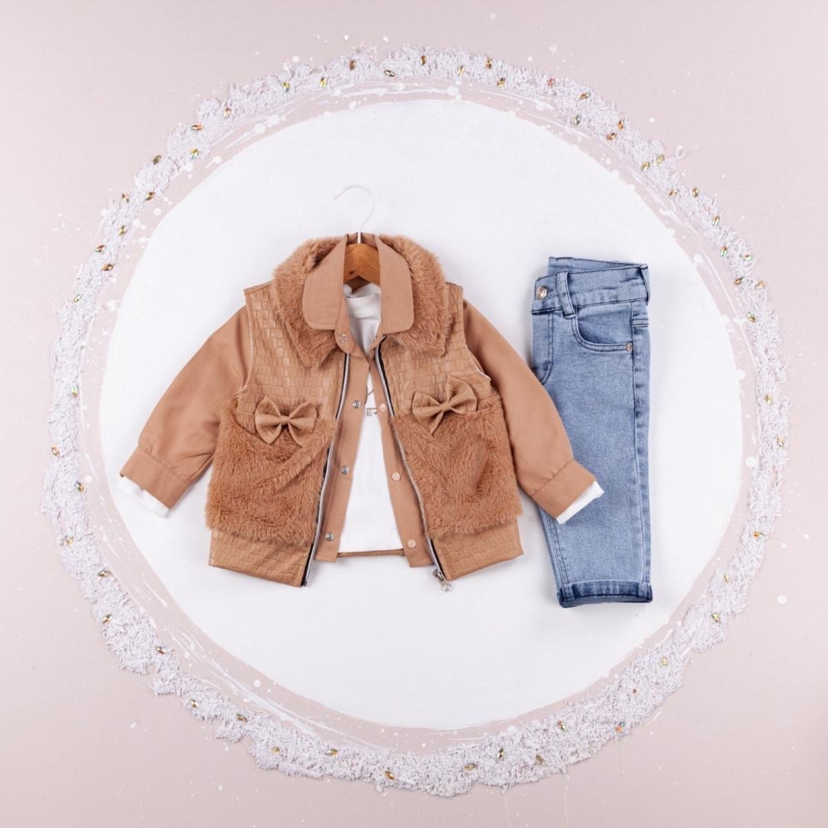 KIZ 6/24 AY PELUŞLU 4 LÜ YELEK