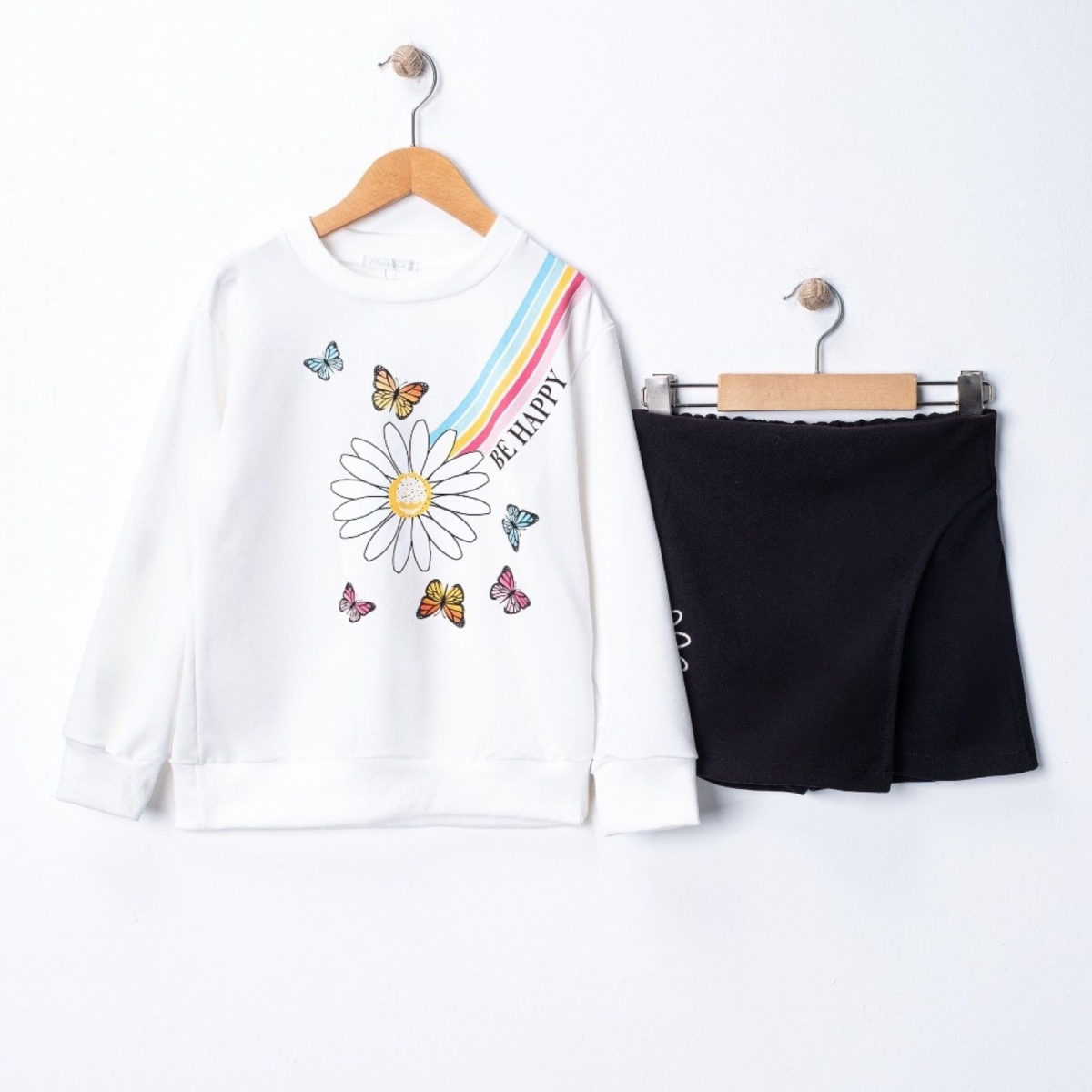 KIZ 6/9 YAŞ ŞORT ETEK PAPATYA ETEKLİ TAKIM