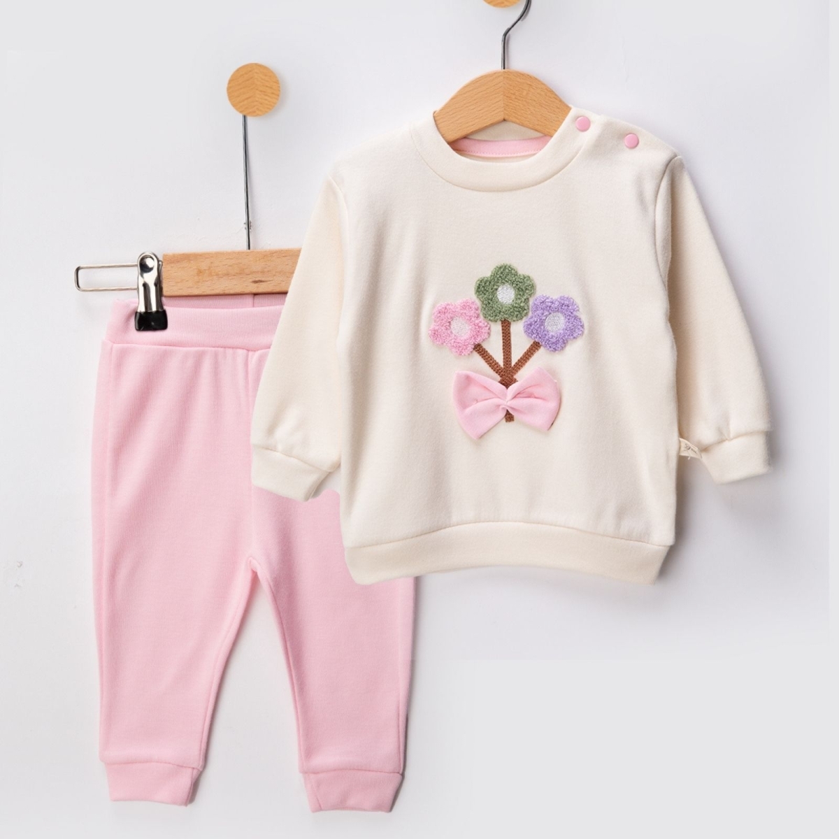 KIZ 9/24 AY SÜZENE ÇİÇEKLİ TAKIM