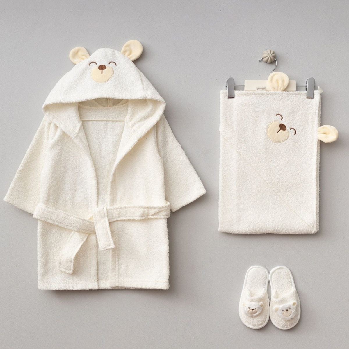 UNISEX 1/24 AY SEVİMLİ KÖPEK BORNOZ SETİ