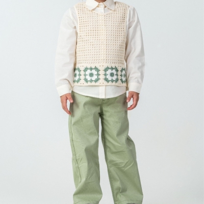 KIZ 6/9 YAŞ DANTEL YELEKLİ KARE ÜÇLÜ TAKIM